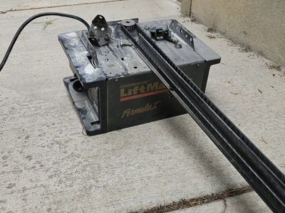 Chamberlain LiftMaster Formula 1 Garage Door Opener with Rail Assembly