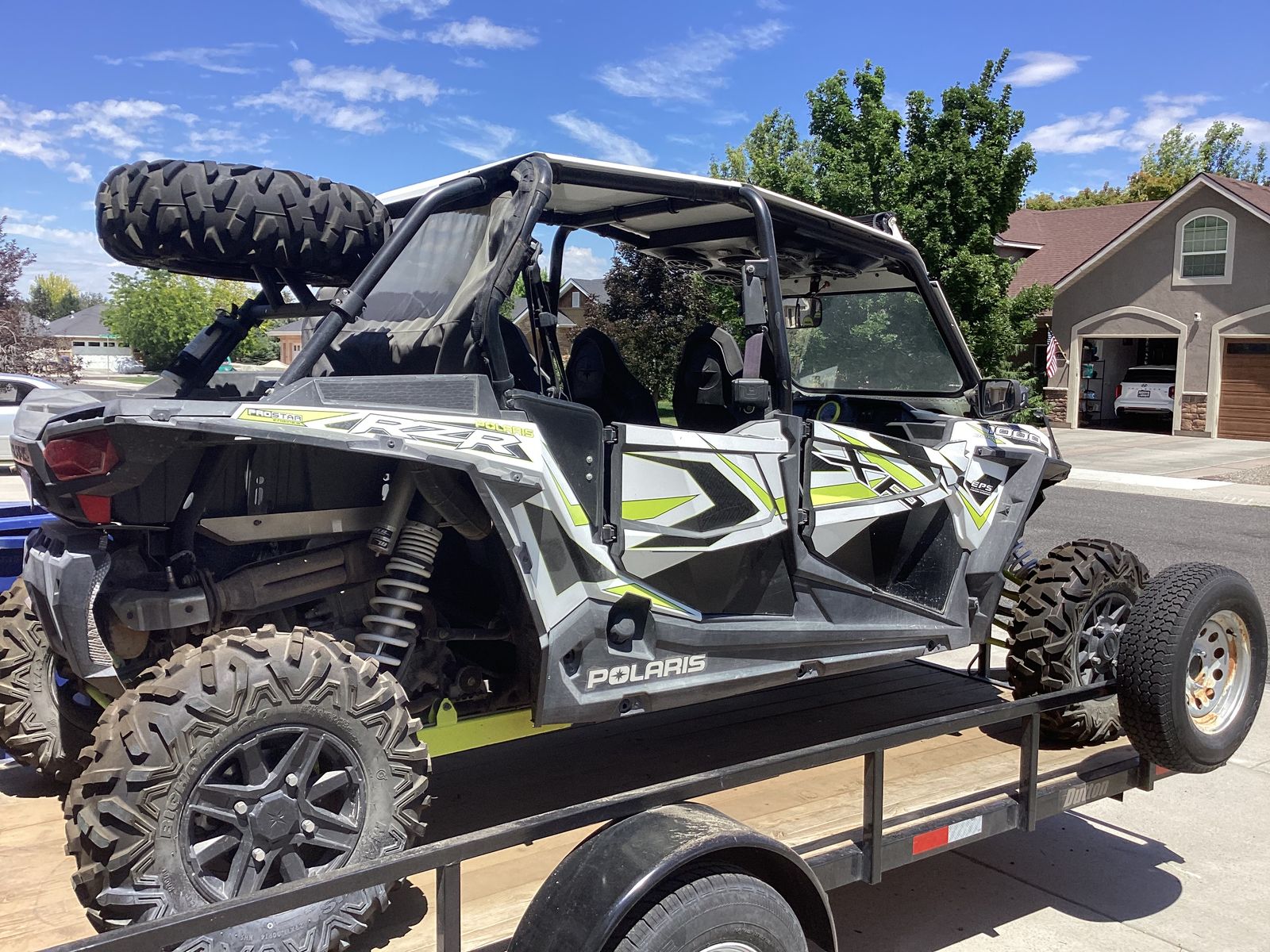 Polaris rzr xp1000 4seater