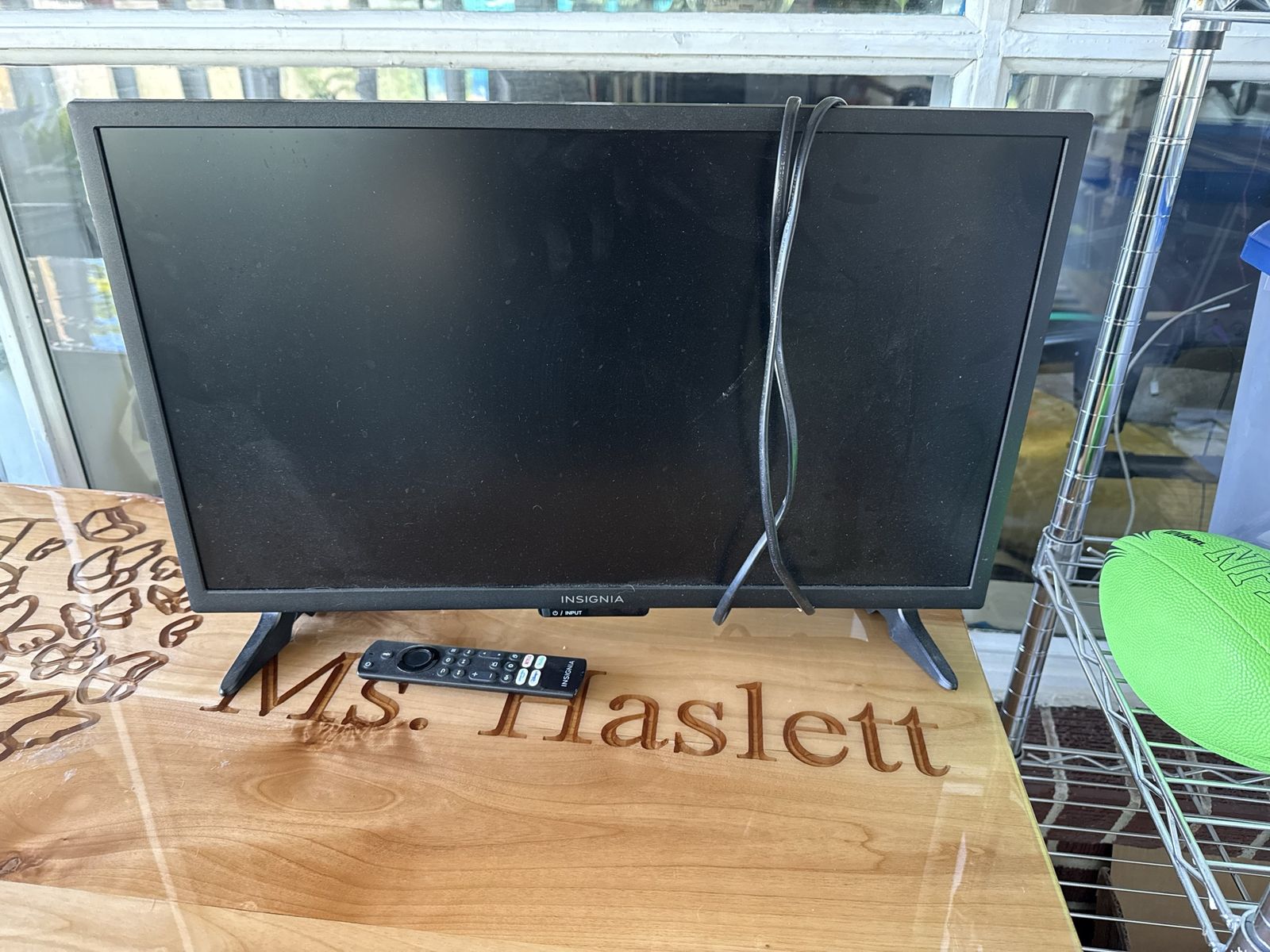 Insignia Black 24-inch LED TV with Remote