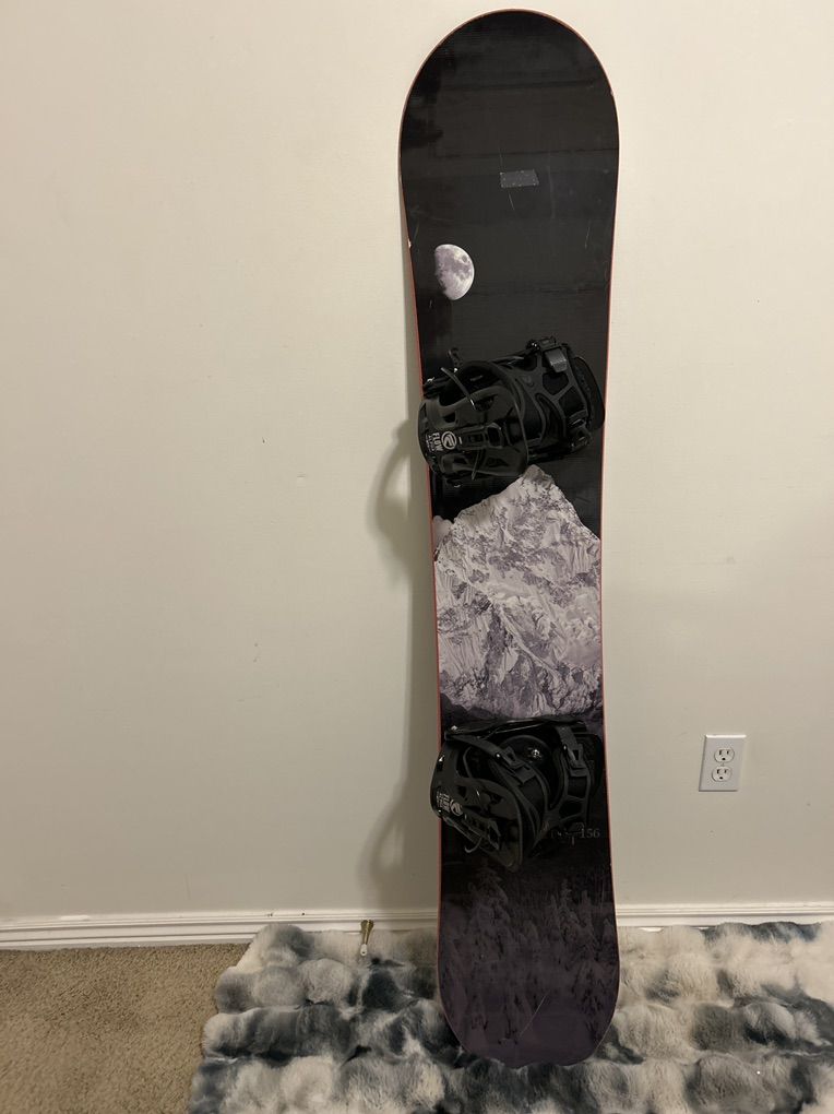 Snowboard