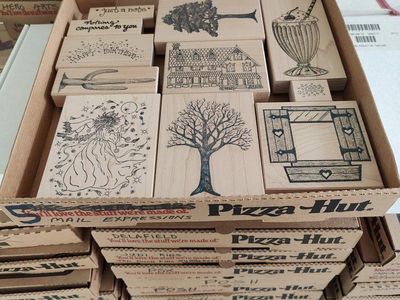 New, old stock rubber stamps, designed mainly for people that like to make their own greeting cards.