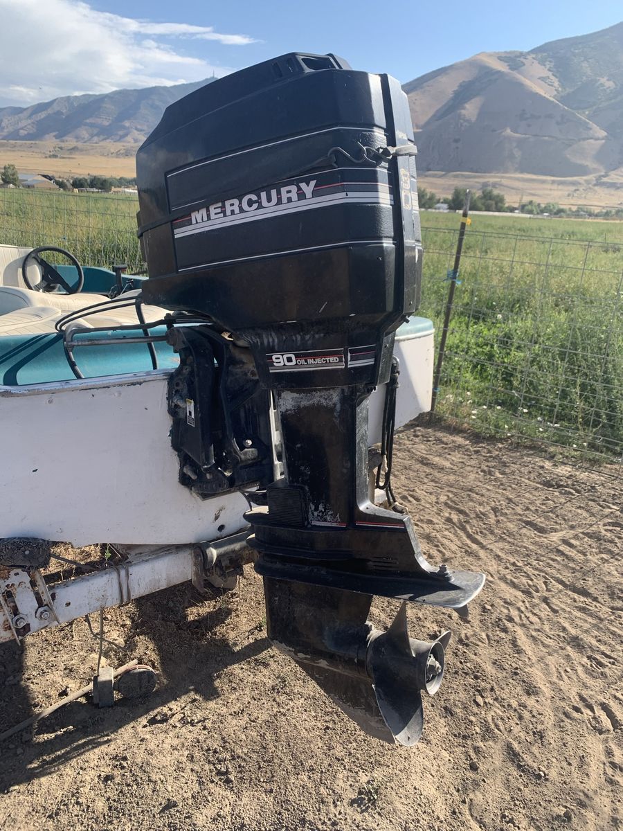 Boat motor