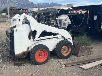 2001 Bobcat 773 skid steer
