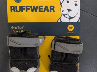 Ruffwear Grip Trex Dog Boots - Black, 1.75 in (44mm) - Breathable Paw Protection