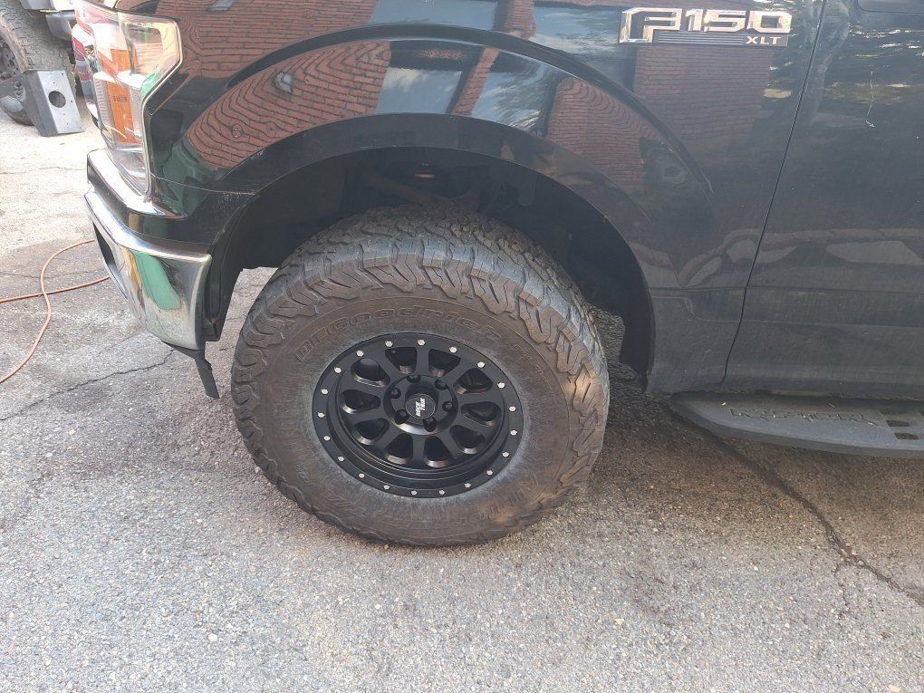 Ford F150/Bronco Rocktrix Wheels and BFG KO2 315/70r17