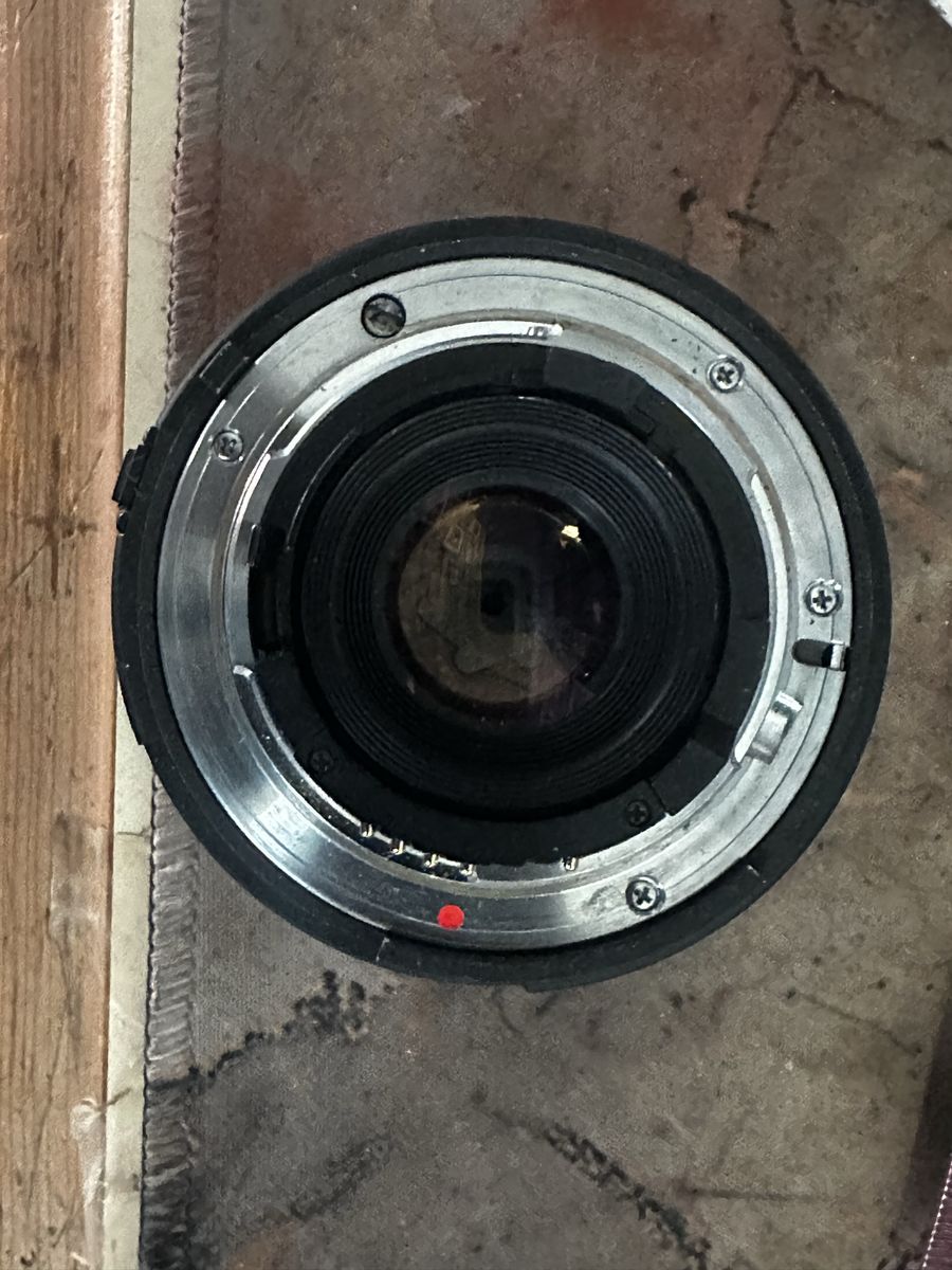 Nikon lens