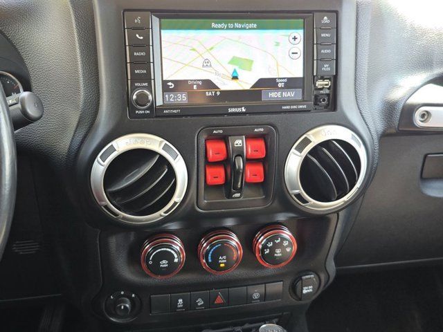 Main image 4