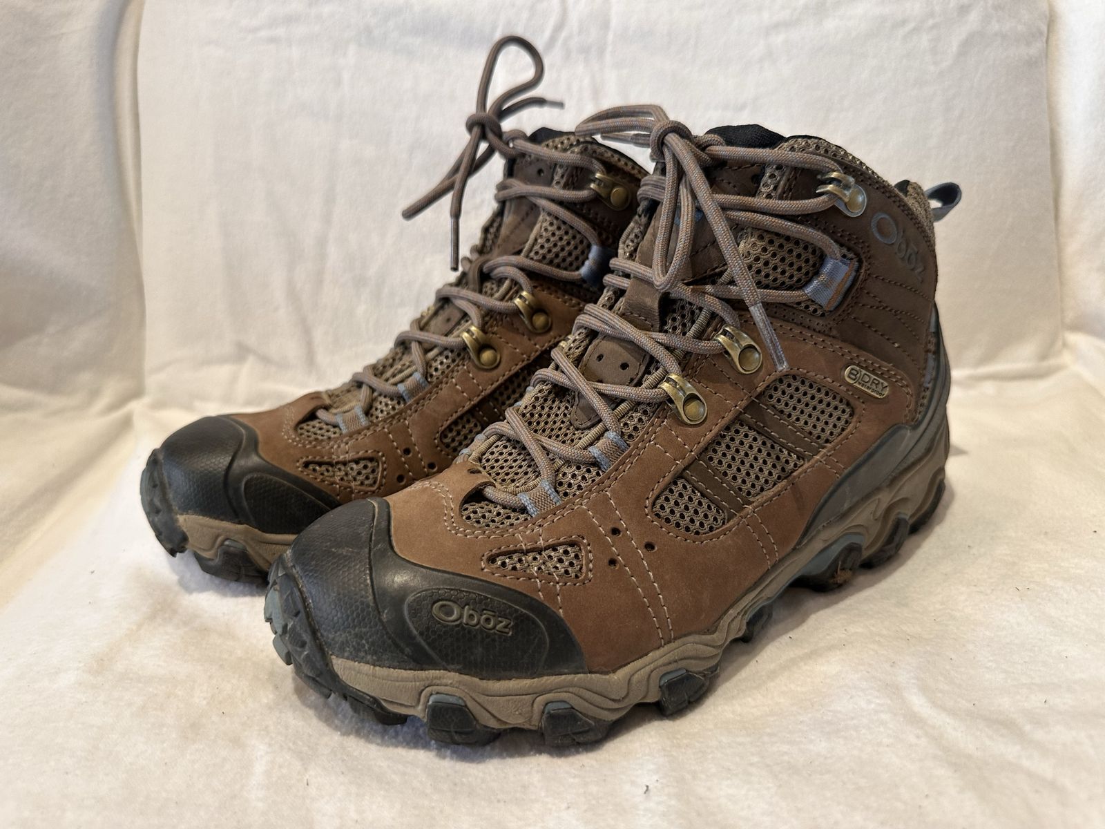 Main image 6