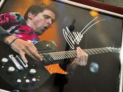 Muse Matt Bellamy signed