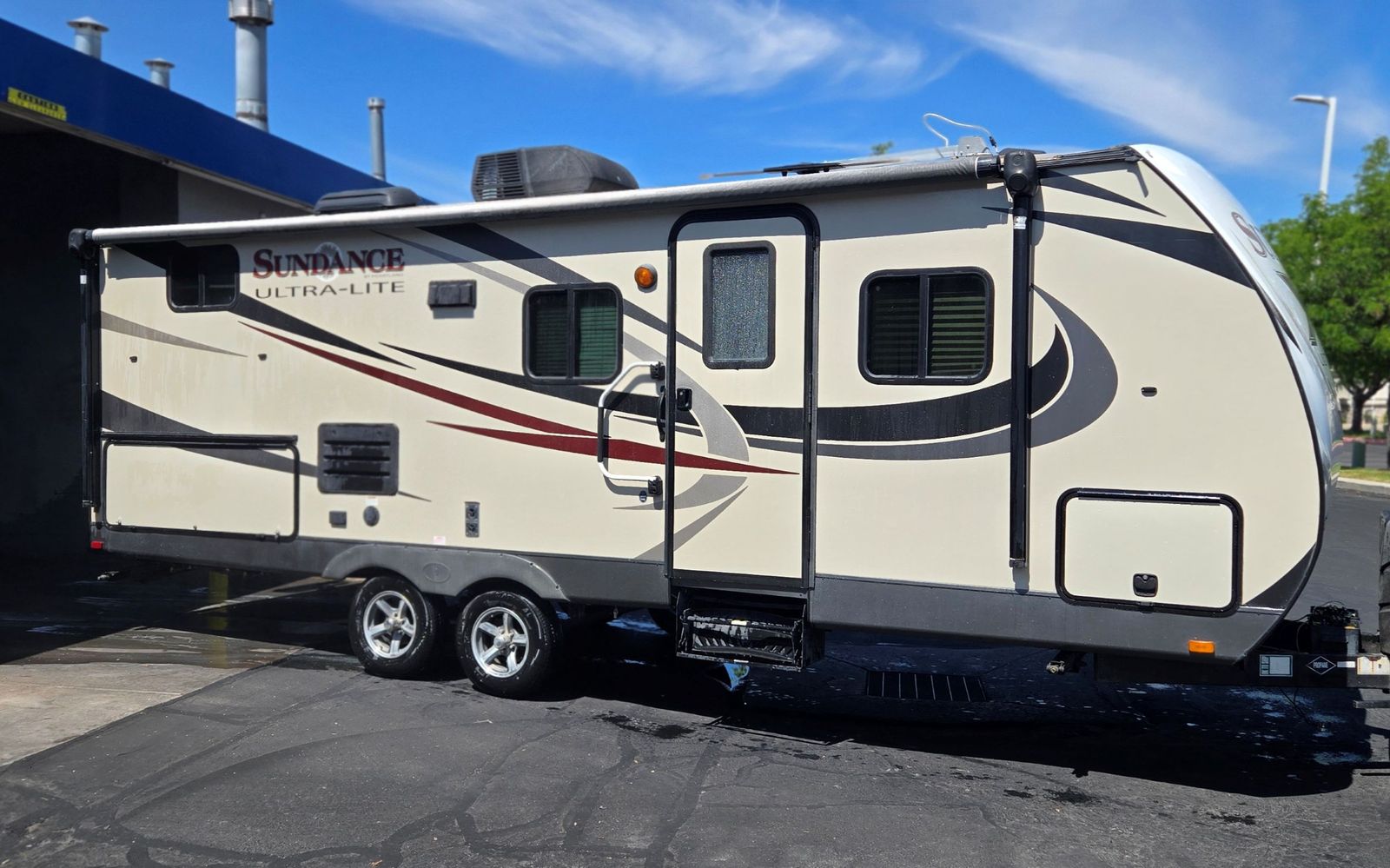 2016 Heartland Sundance XLT 27'