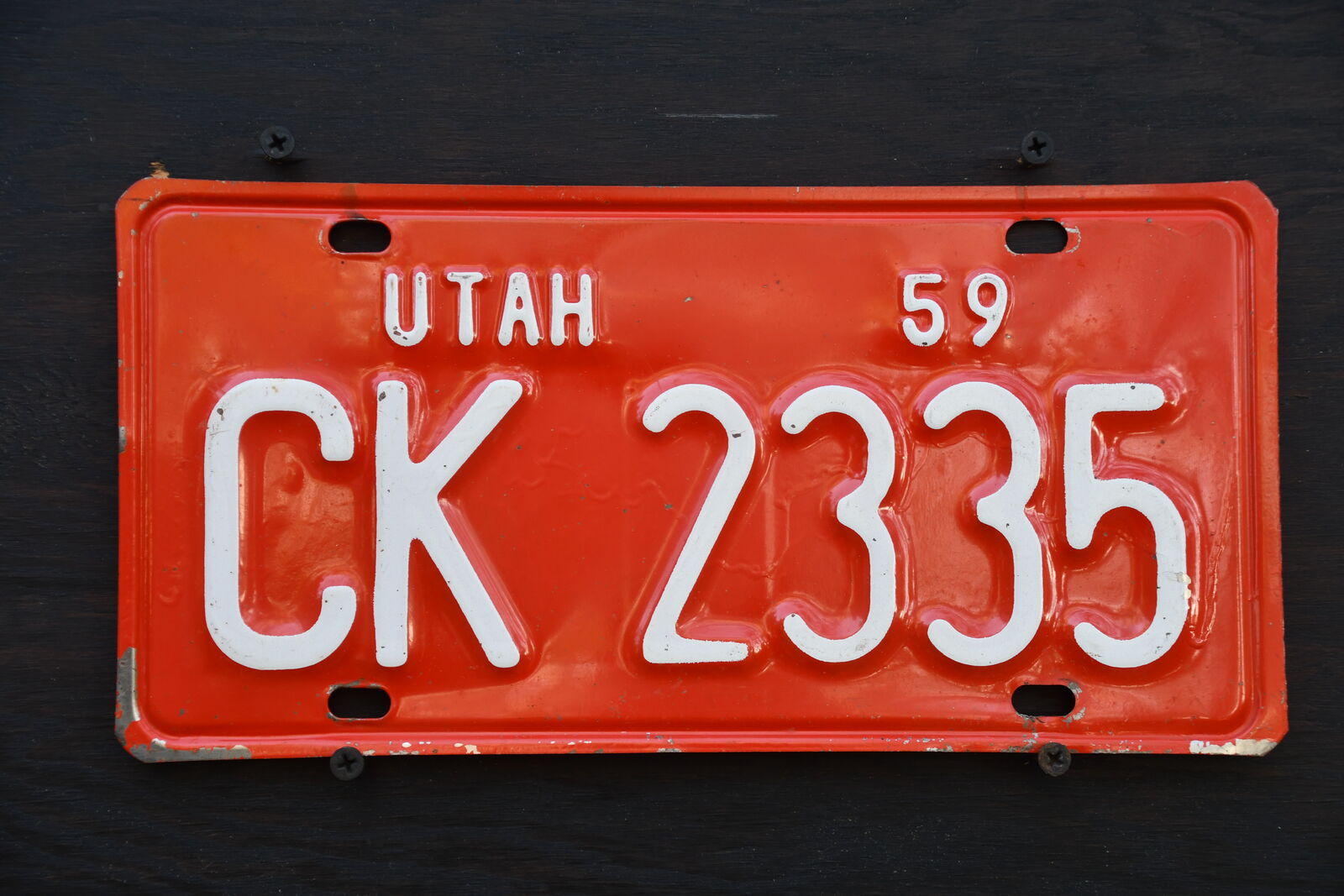 Utah 1959 Original  License Plate.  # CK 2335