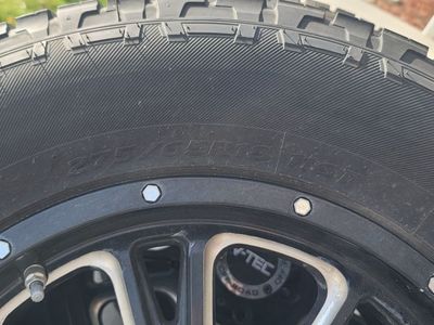All terrain discount tires 275/65R18