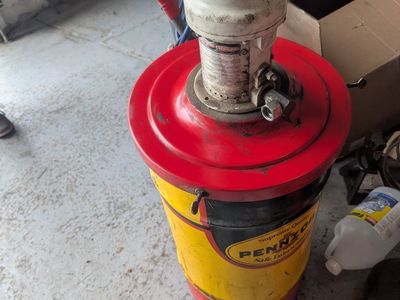 Gear Lube Dispenser 16g - Graco Fireball 300 air