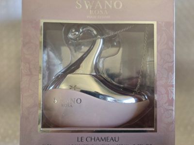 Dubai Perfume - LE CHAMEAU SWANO ROSA - EDP