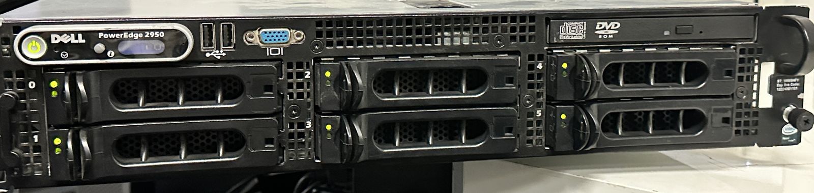 Dell PowerEdge 2950 – 2 x Intel Xeon X5450 – 32GB RAM – 5TB Storage - Local PickUp Only - $400 OBO