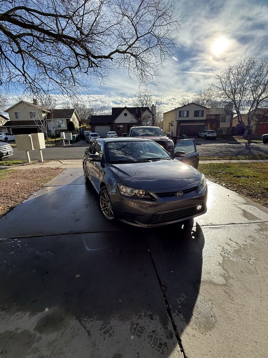 2013 Scion tC 