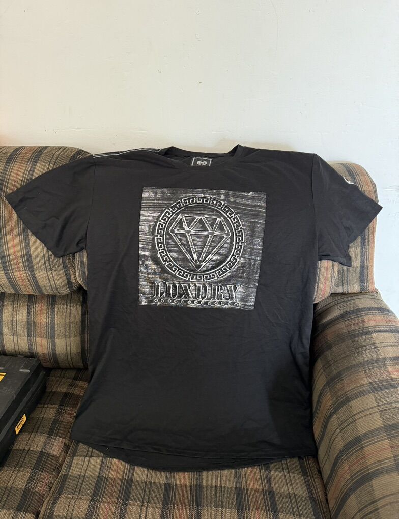 Chrome and black t-shirt. 2XL