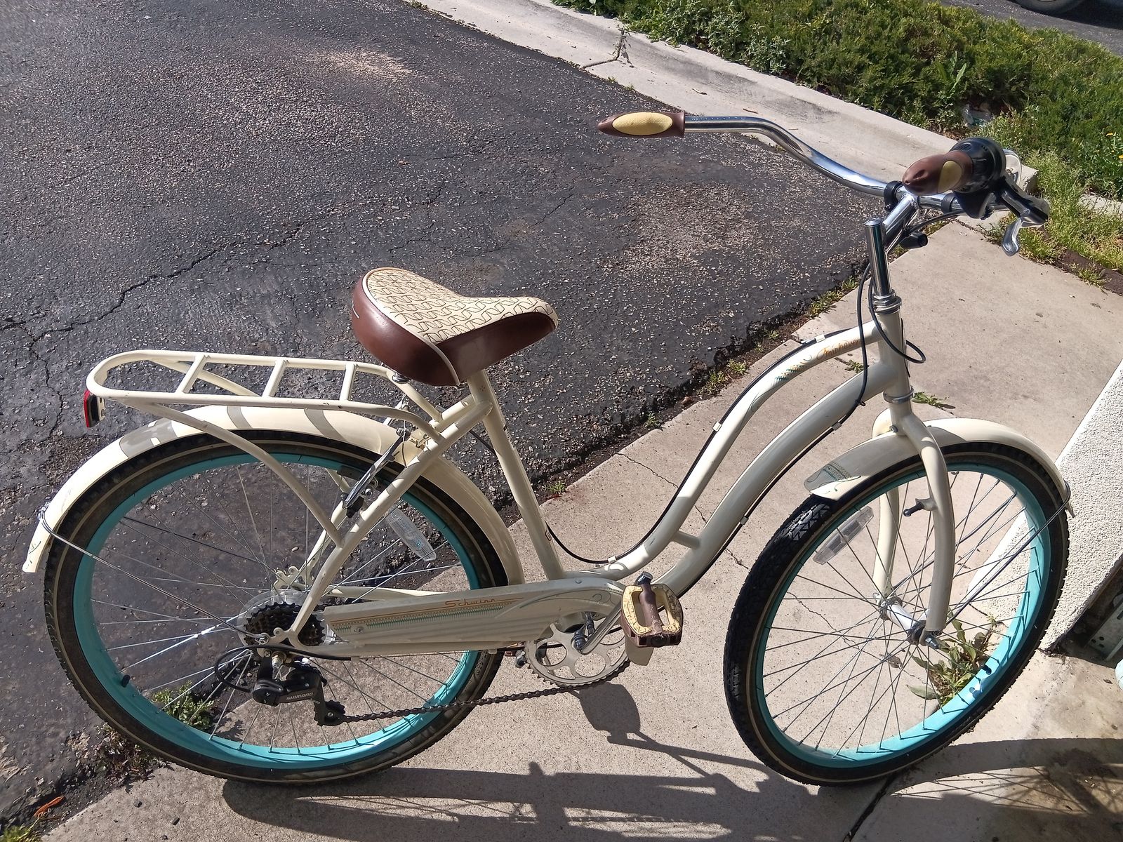 Schwinn bike.. and other bikes