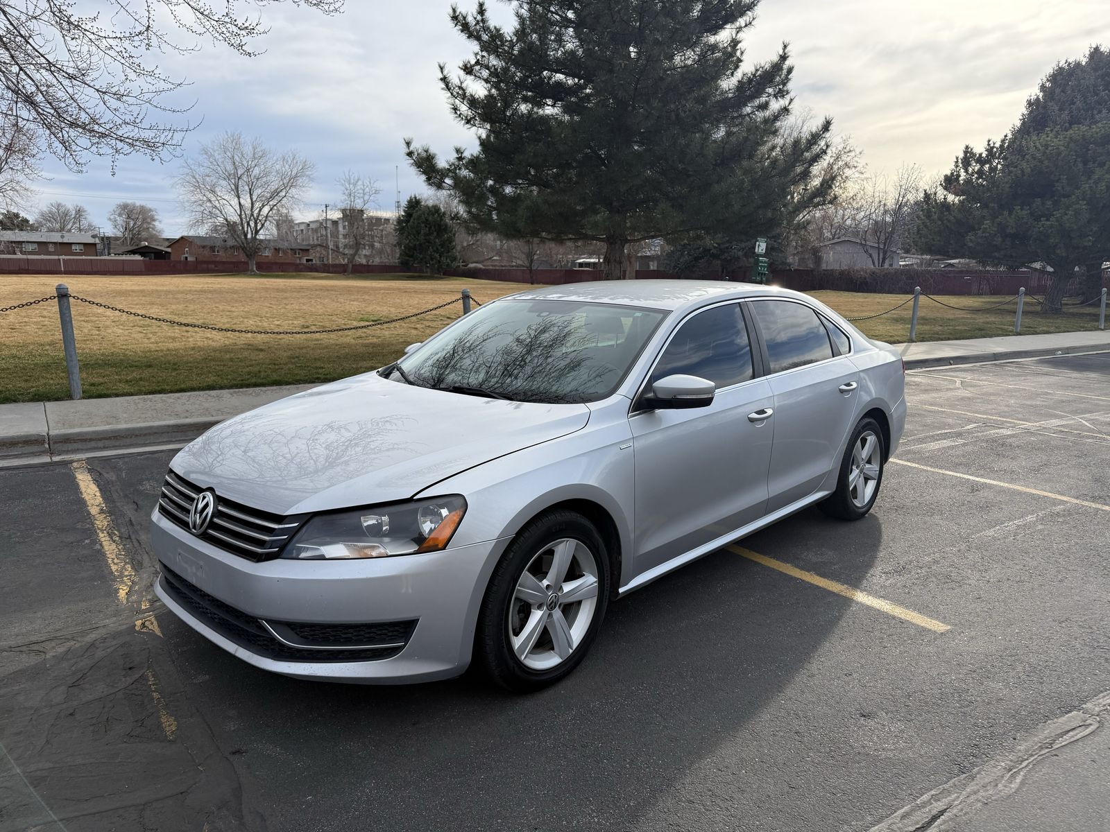 2014 VOLKSWAGEN PASSAT 1.8T Wolfsburg Edition