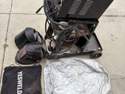 MiG 170 wired feed welder with cart and hood’s