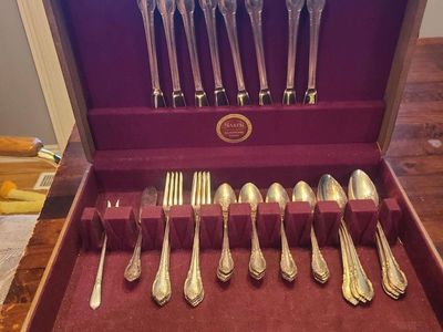1847 rogers bro silver ware set for 8
