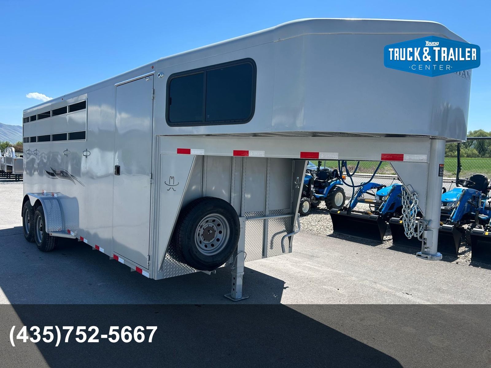 2026 Titan 4 Horse Gooseneck
