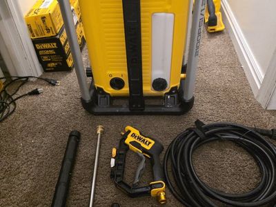 Dewalt DWPW2100 2100 PSI 1.2 GPM 13 Amp Cold Water Electric Pressure Washer