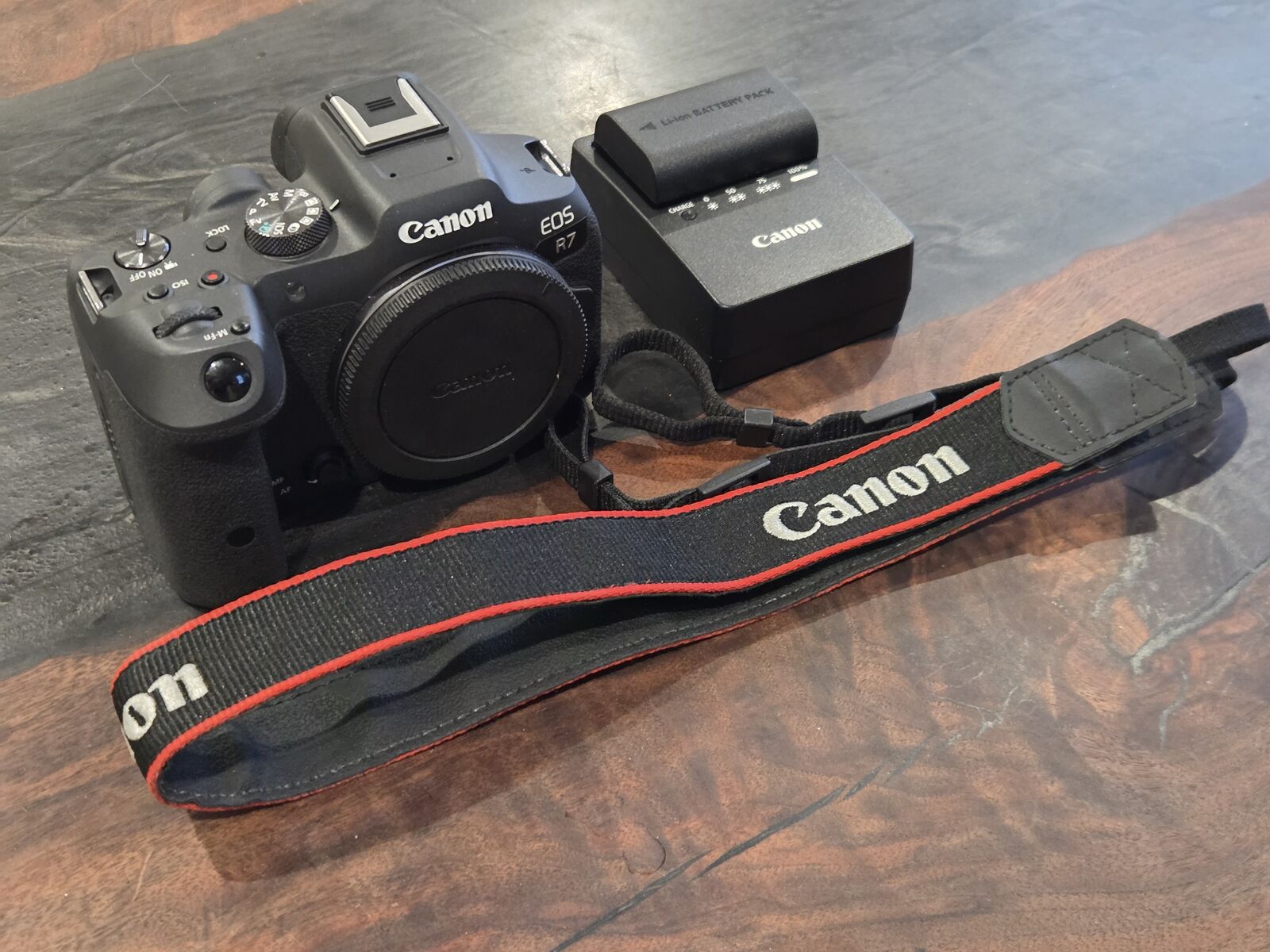 Canon R7 Camera - Excellent Condition, Low Shutter Count