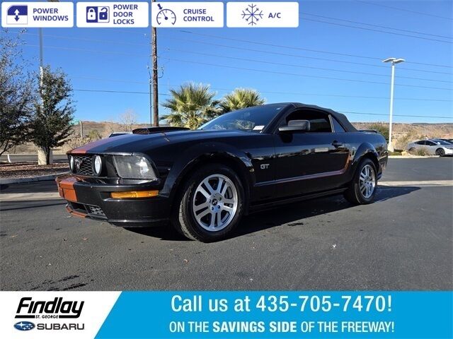2006 Ford Mustang GT Deluxe