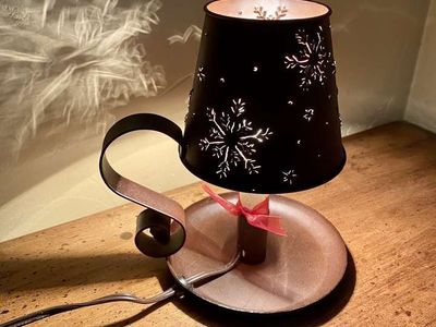 Vintage Electric Rusted Metal Snowflake Lantern - Nearly 8 Inches Tall - Toggle Switch - Cabin Winter Decor - C Photos.