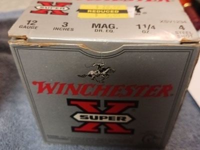 Winchester Super-X Drylok 12 Gauge 3 Inch Magnum 1 1/4 oz. #4 Steel Shot 45 rounds
