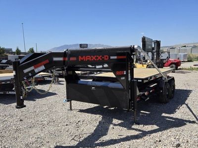 7x14 Maxx-D ROX Gooseneck Roll Off Trailer - 14K GVWR - Electric Tarp, Hydraulic Jack(s)