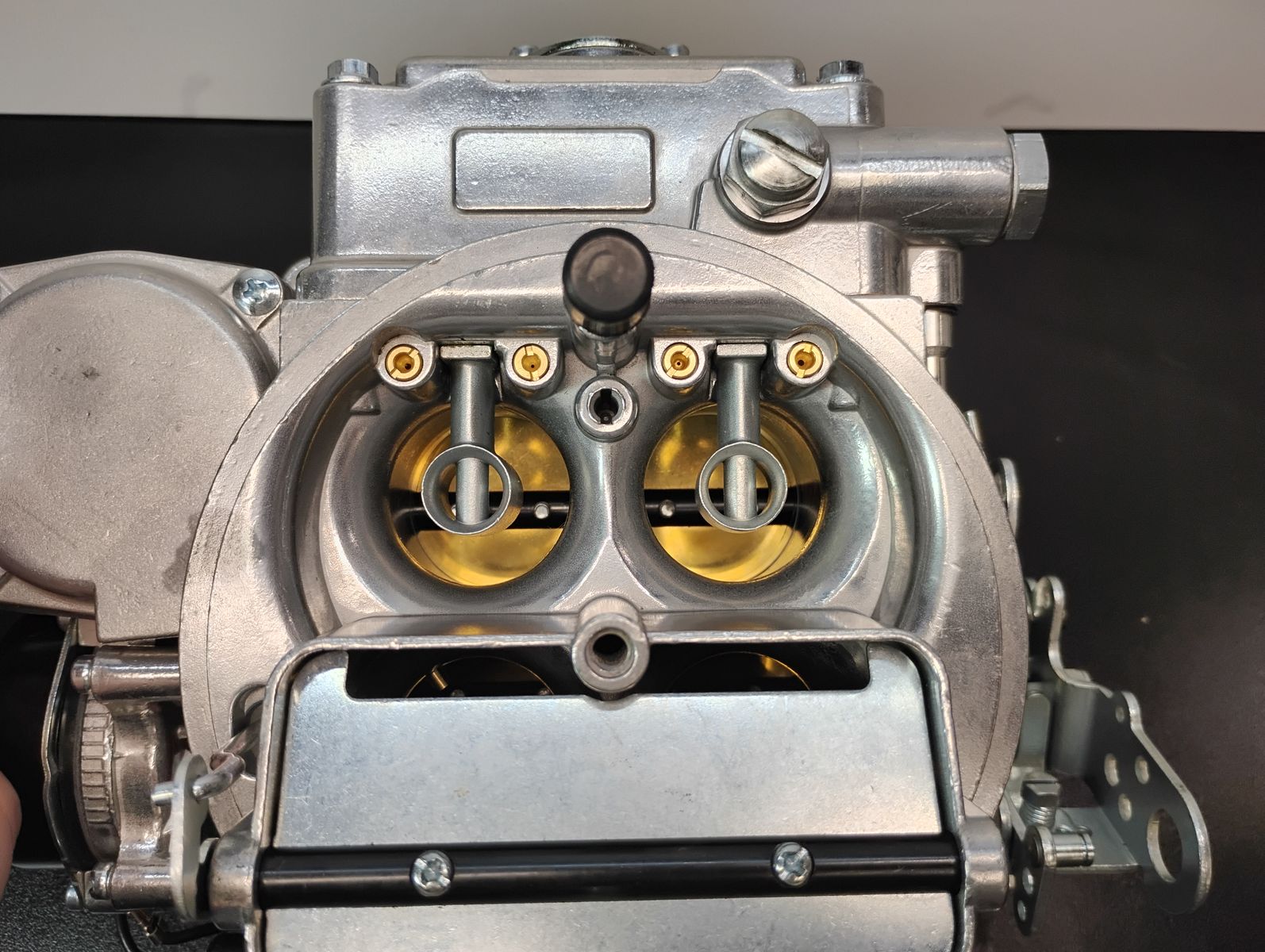 Main image 7