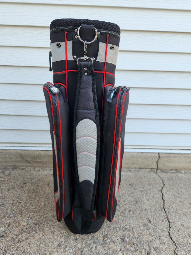 Main image 3