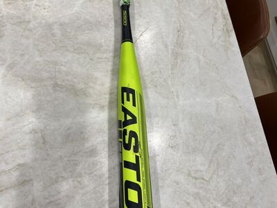 Easton S500 Softball Bat