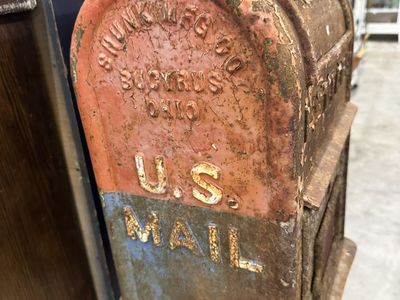 1928 Cast Iron US Mail Letter Mailbox