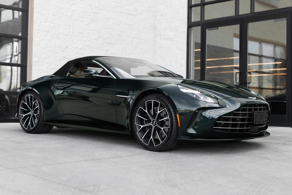 2026 Aston Martin Vantage Roadster