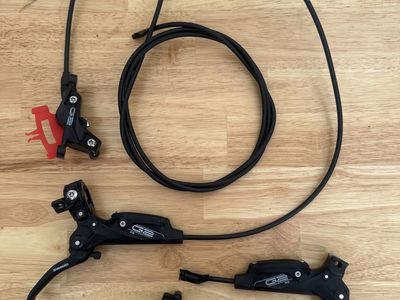 SRAM G2 RS 4-Piston MTB brakeset