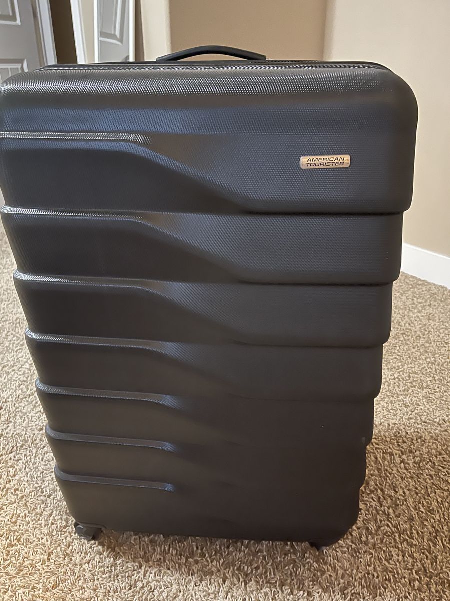 Suit case