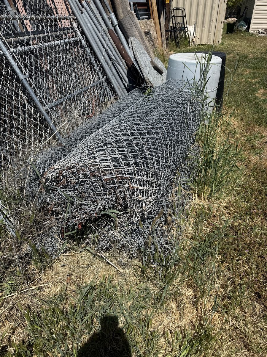 6’ chain link fencing