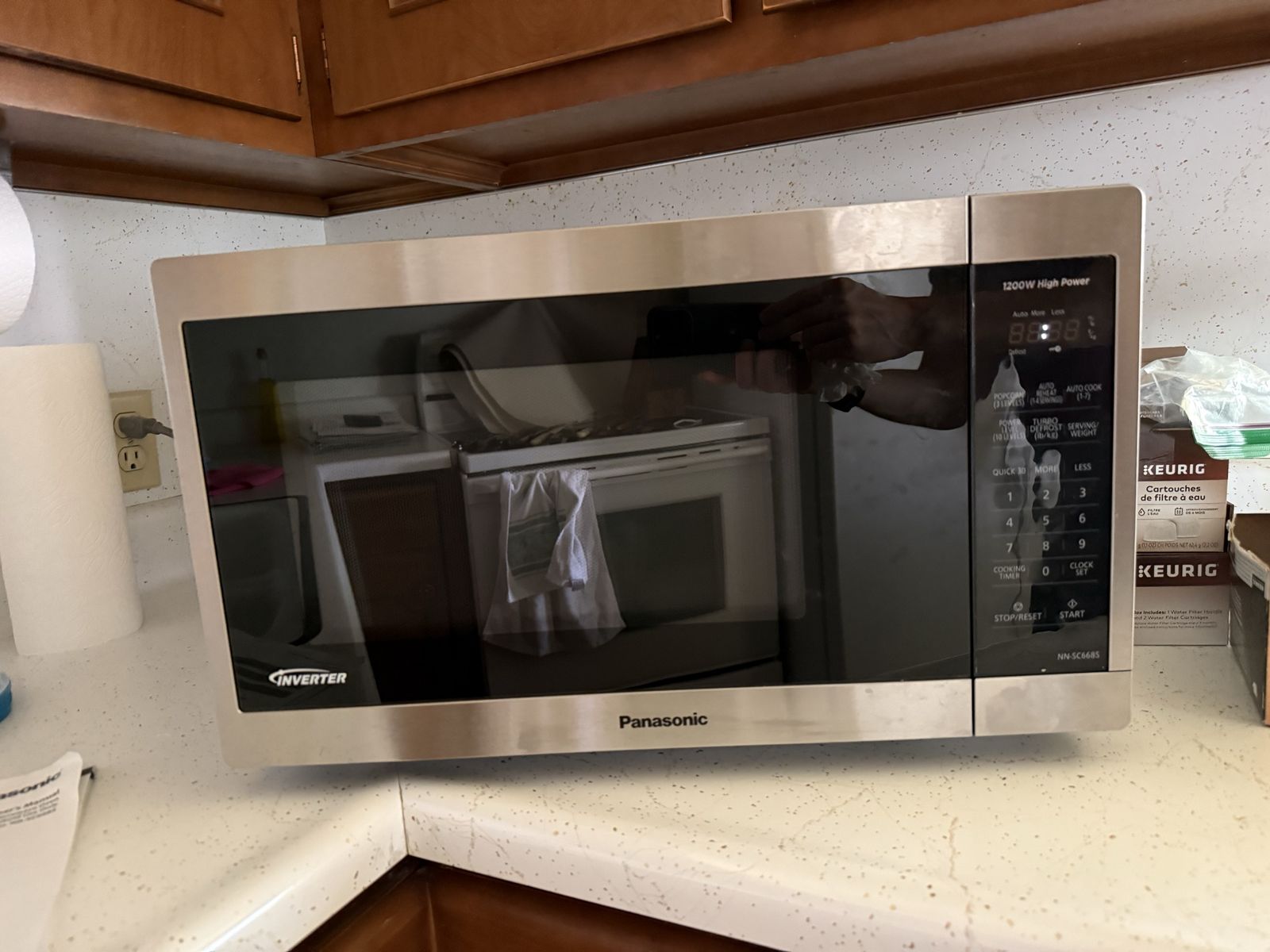 Panasonic NN-SC668S Countertop Microwave Oven - 1200W Inverter, Stainless Steel Finish