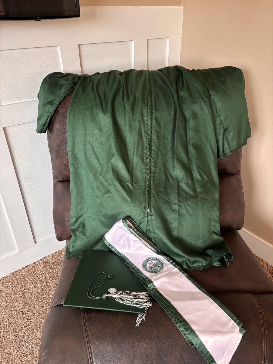UVU Graduation Robe w/ Embroidery, Cap, Tassel, Sash
