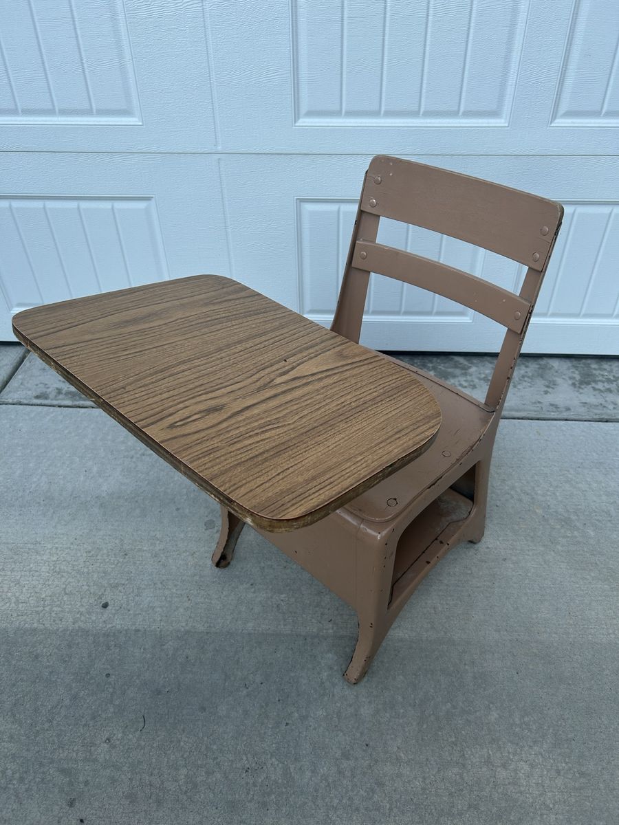 Vintage Metal School Desk with Woodgrain Top - Classic Classroom Furniture