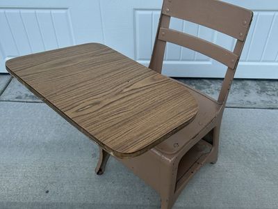 Vintage Metal School Desk with Woodgrain Top - Classic Classroom Furniture