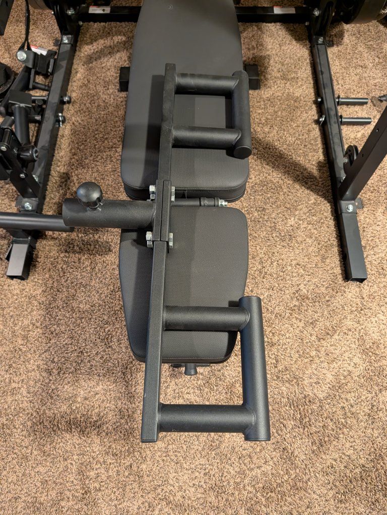 Heavy-Duty Black Steel Neutral Grip Viking Press Landmine Attachment.