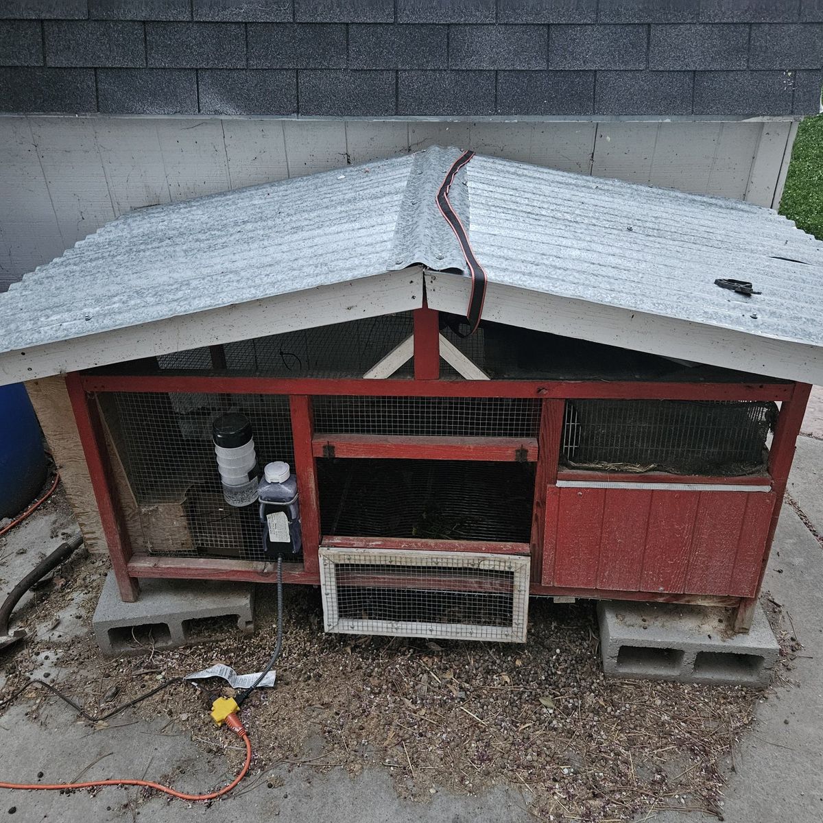 rabbit hutch or quail coop
