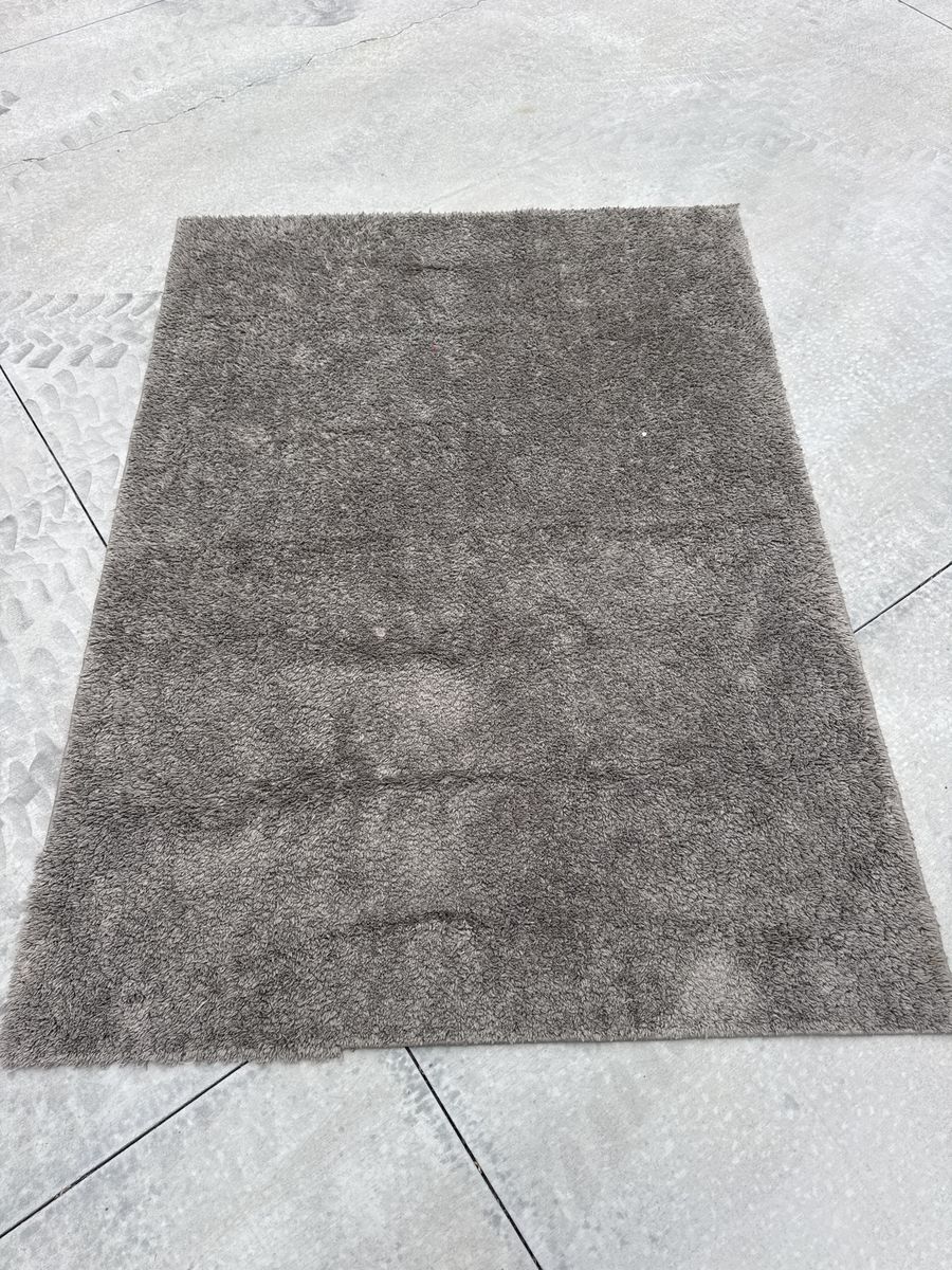 Soft Gray Shag Area Rug - First Offer! no matter what the price is TAKES IT!!
