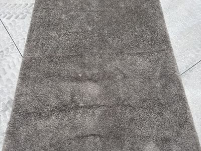 Soft Gray Shag Area Rug - First Offer! no matter what the price is TAKES IT!!