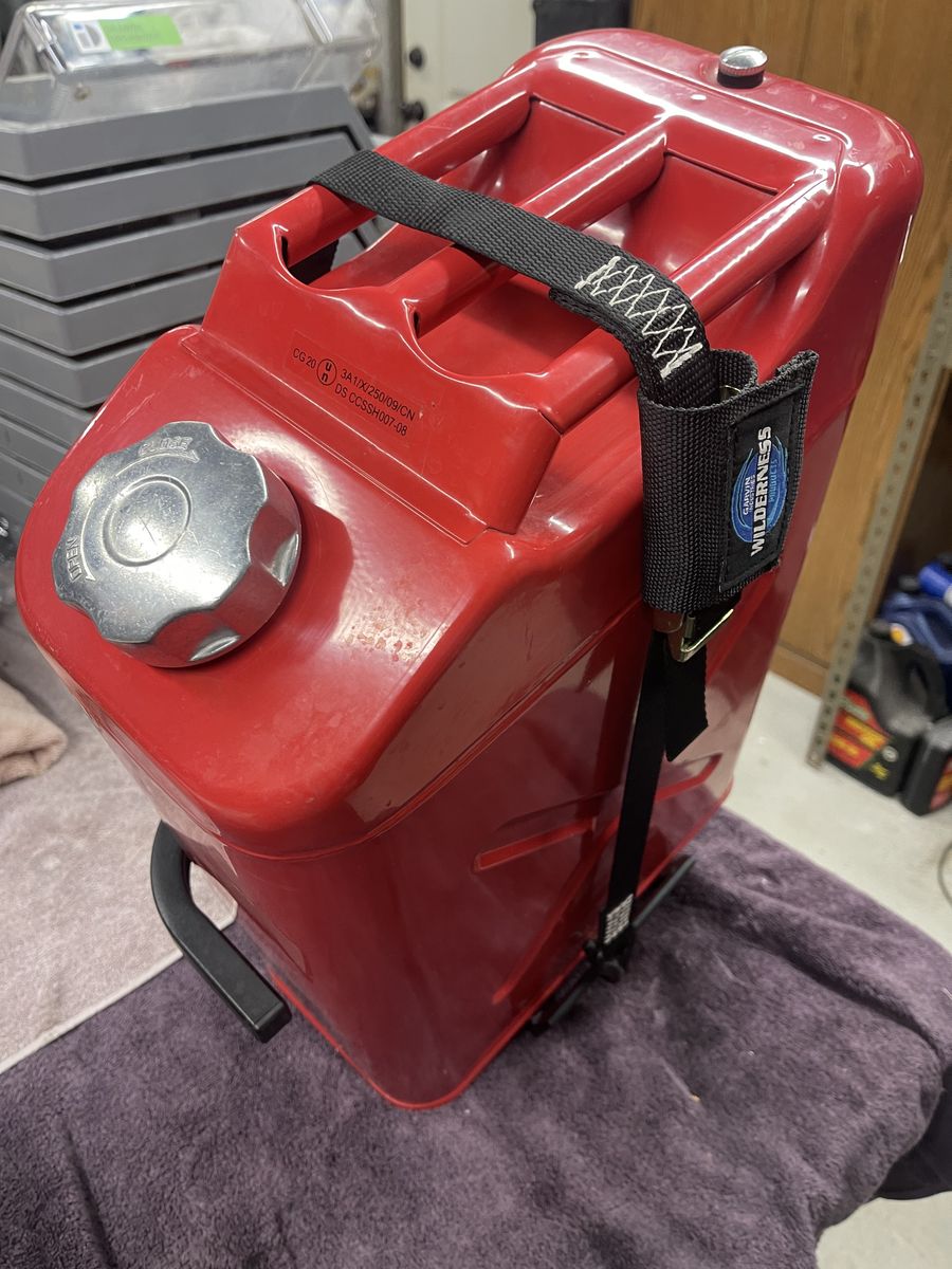 5 Gallon Fuel Can w/ Carrier