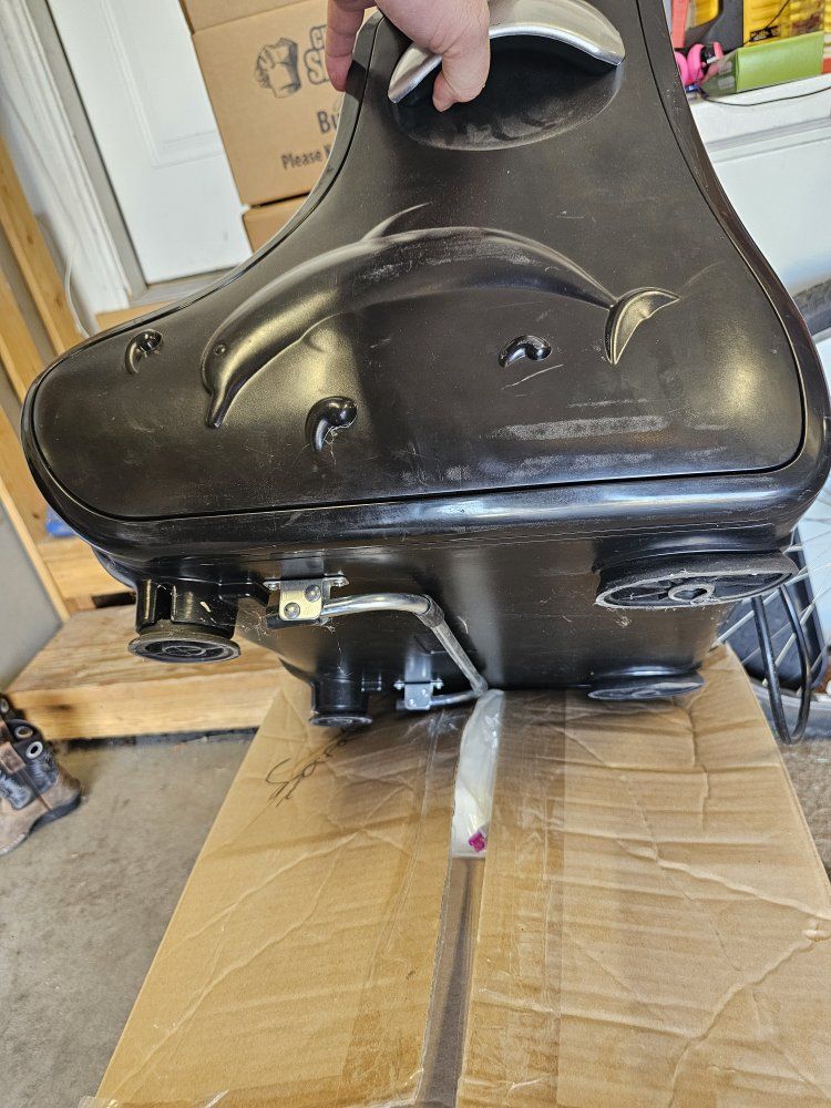 Main image 6